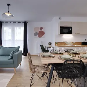Appartement Le Normand- Neuf, 3 Chambres, Terrasse, Rennes